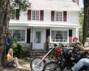 The Old Livingston House
